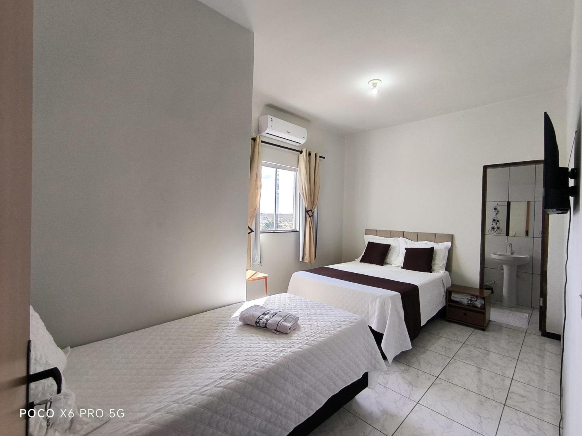 Hotel Almeida Correntina Экстерьер фото